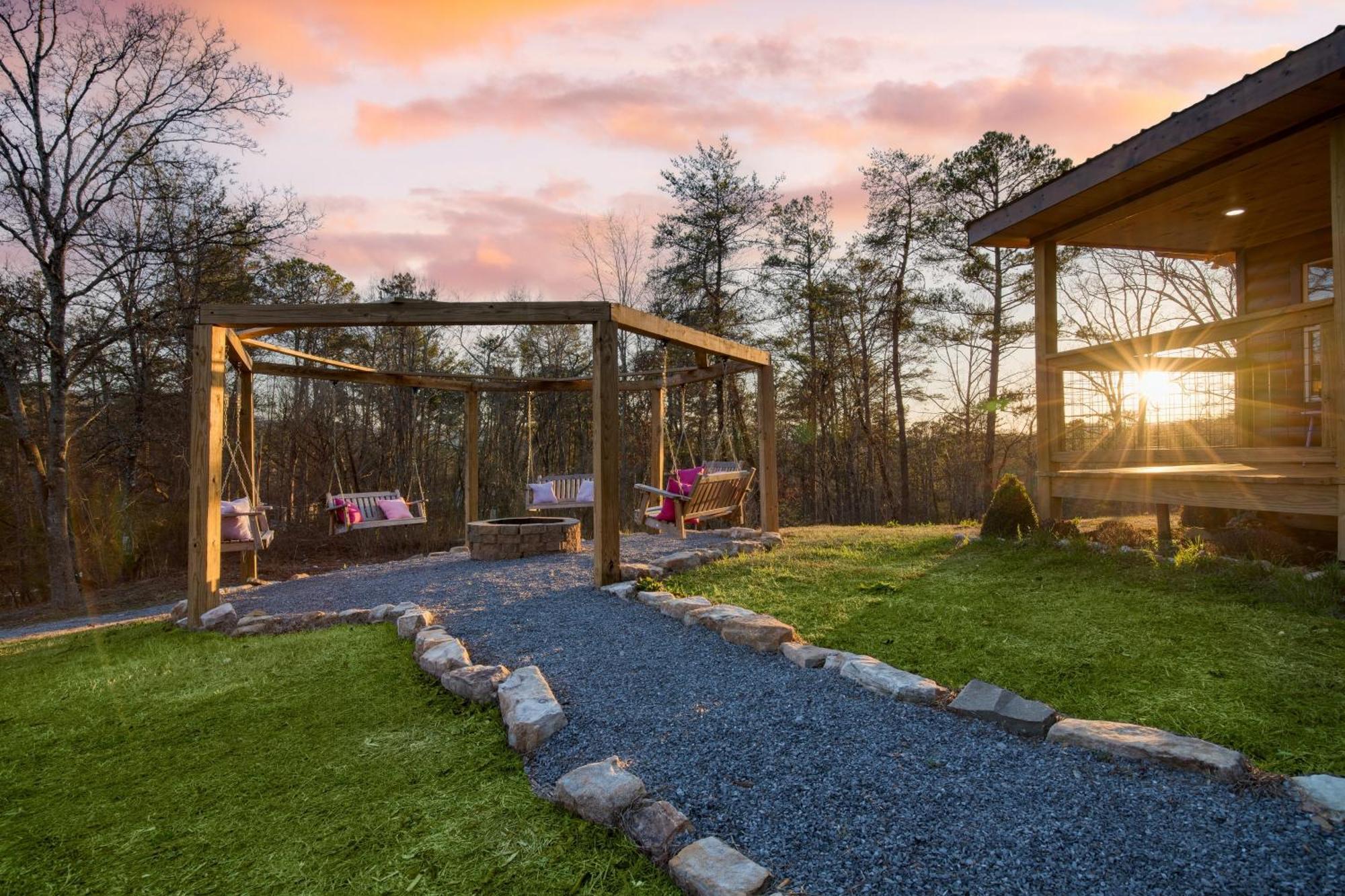Pink Pines Avantstay Luxury Aesthetic Dream Home Indoor Pool Hot Tub Pigeon Forge Exterior foto
